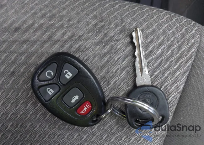 1G8ZS57N47F282242: 39686663