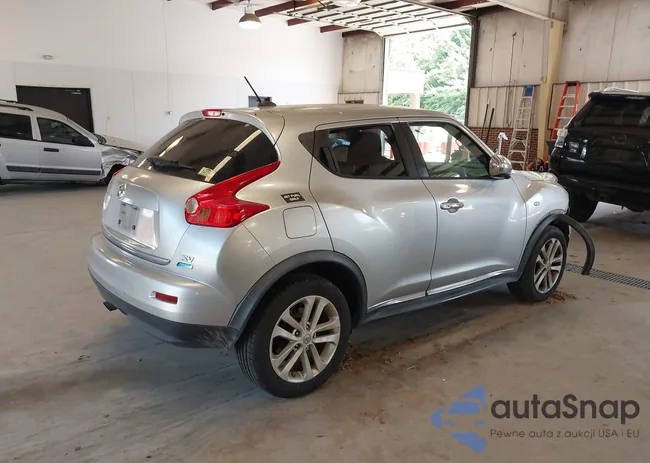 JN8AF5MR2CT102240: 39689433