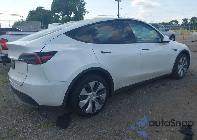 7SAYGDEE2NA012752: 39692943