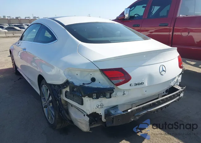 WDDWJ8DB9KF775386: 39694494