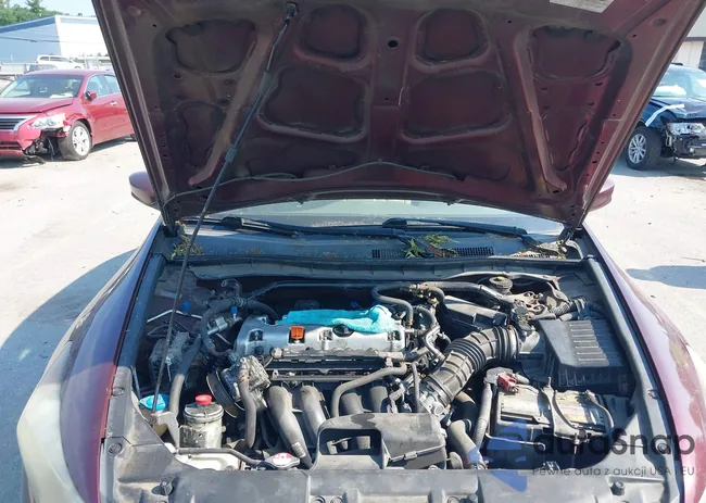 1HGCP2F73AA003853: 39696573