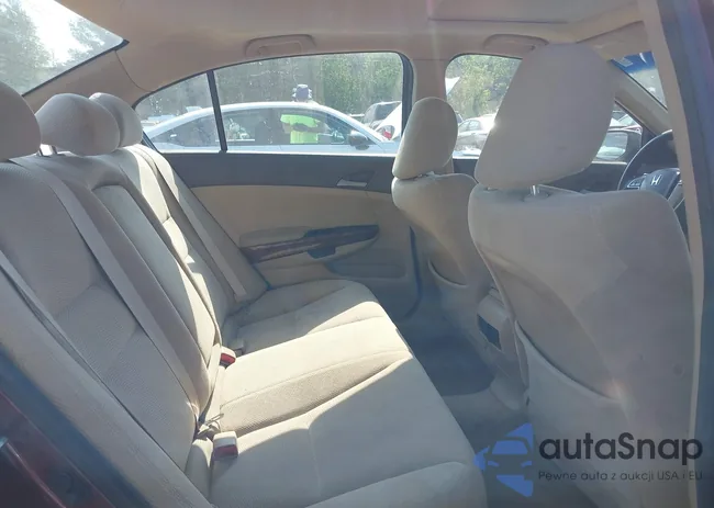 1HGCP2F73AA003853: 39696573