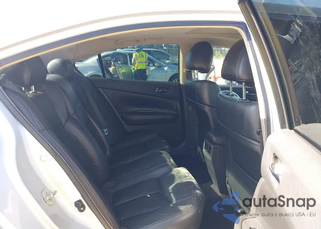 1N4AA5AP2EC475574: 39700058