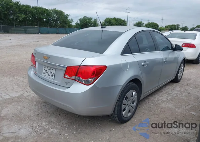 1G1PC5SH3C7381675: 39701092