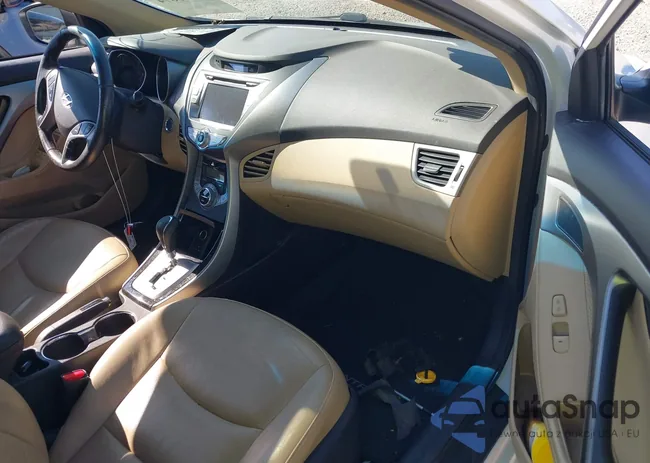 5NPDH4AE1DH345879: 39705874