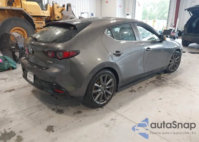 JM1BPAMM4K1138676: 39707311