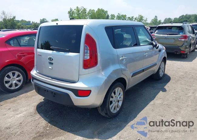 KNDJT2A67C7464294: 39709134