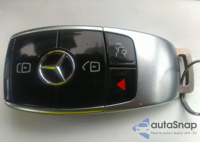 WDDUG6EB7LA511249: 39711073