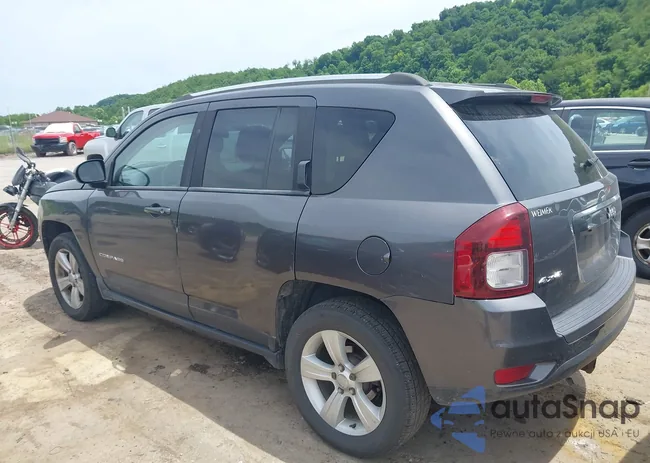 1C4NJDBB9ED800255: 39715427