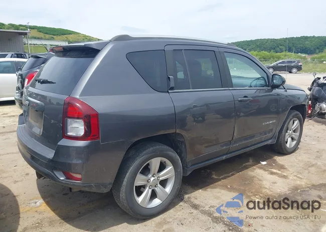 1C4NJDBB9ED800255: 39715427