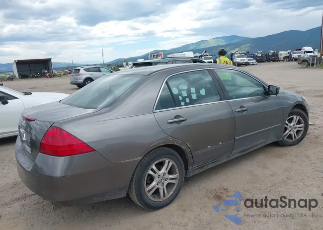 1HGCM56736A151728: 39720261