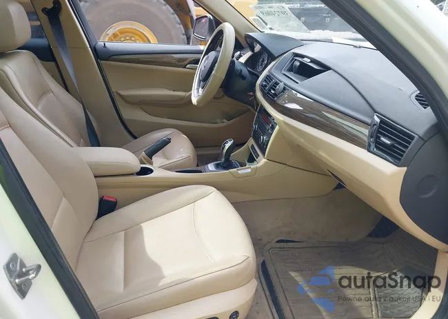 WBAVM1C5XEVW49254: 39724069