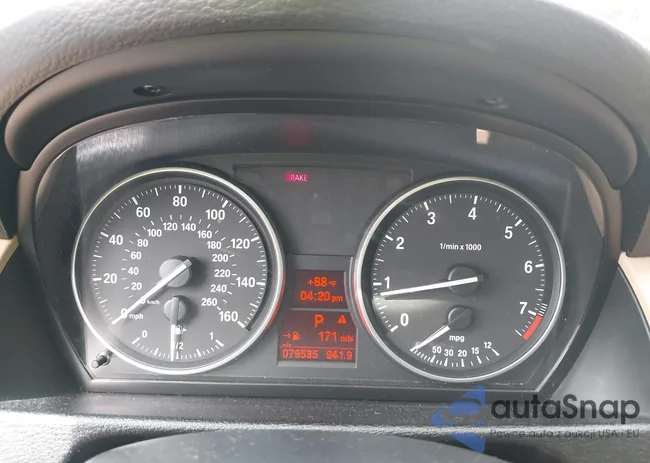 WBAVM1C5XEVW49254: 39724069