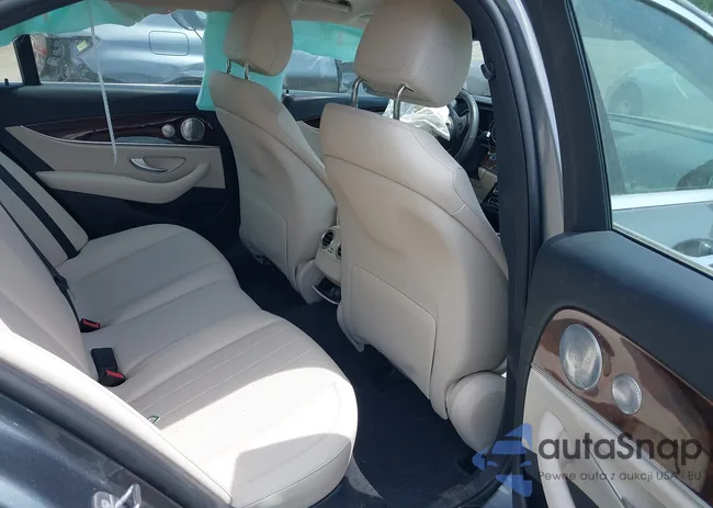 WDDZF4JB8HA080477: 39724101