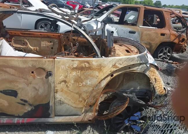 3VWRF31Y49M409959: 39724767