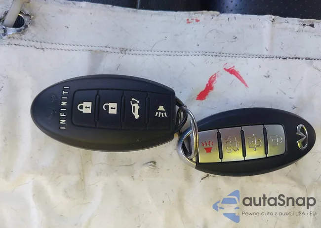 JN1CV6AR7DM351925: 39725906