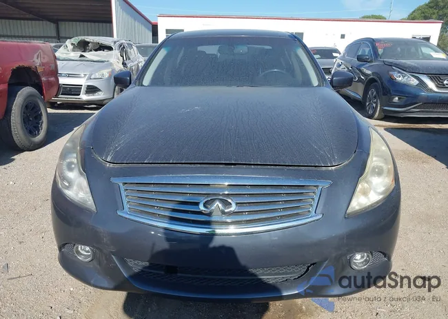 JN1CV6AR7DM351925: 39725906