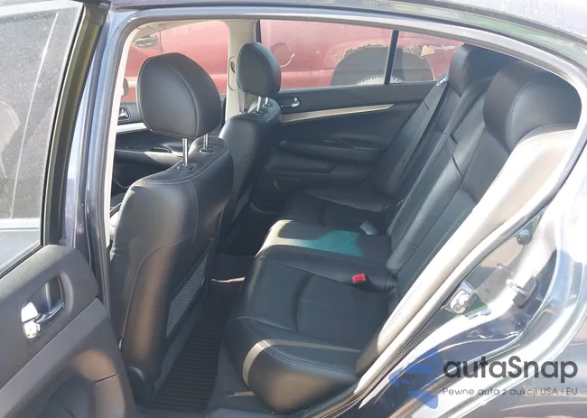 JN1CV6AR7DM351925: 39725906