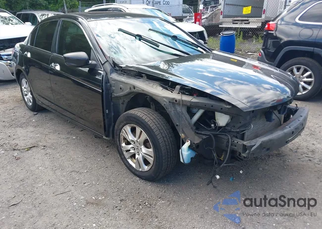 1HGCP3F85BA008472: 39727332