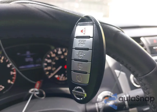 1N4AL3AP1GC159858: 39728211