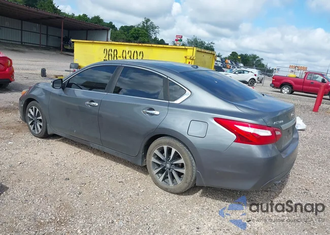 1N4AL3AP1GC159858: 39728211