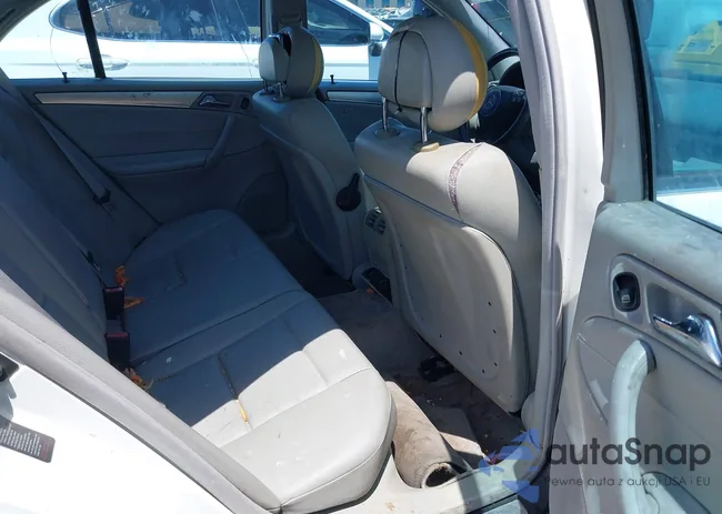 WDBRF40J55F582802: 39730023