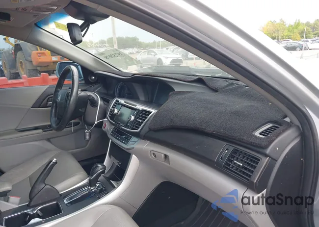 1HGCR3F8XDA014670: 39732078