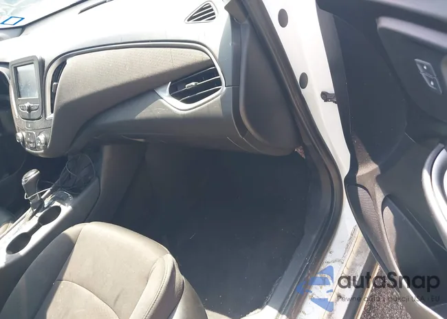 1G1ZB5ST8GF207614: 39733878