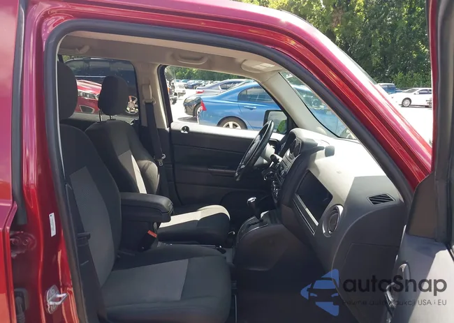 1C4NJRFB0ED714162: 39735268