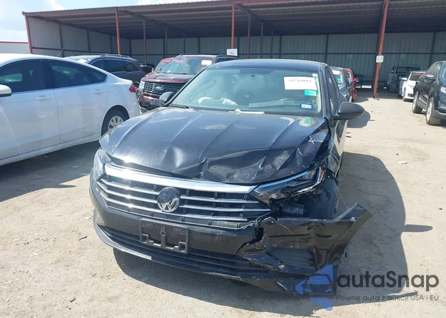 3VWC57BU5KM083543: 39741084