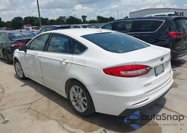 3FA6P0LU2KR182426: 39740411