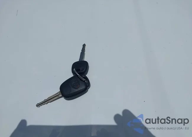 4T1BF1FK9FU931955: 39744617