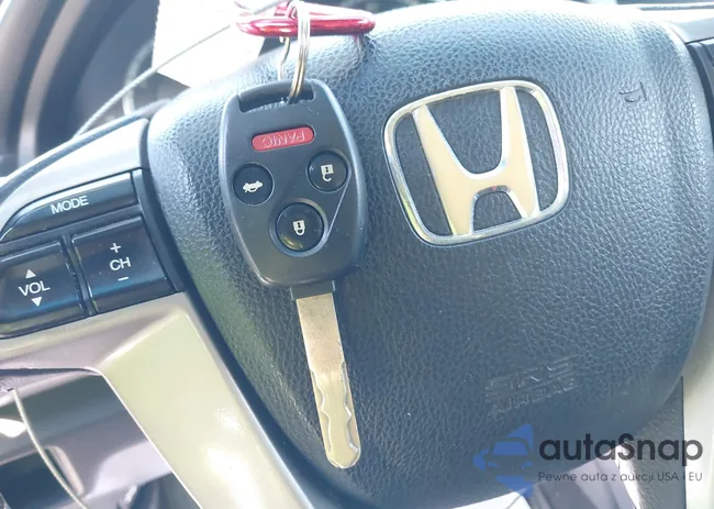 1HGCP368X8A038432: 39745493