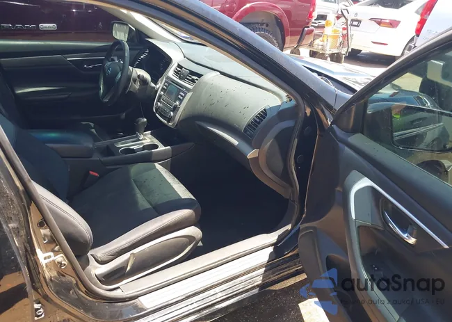 1N4AL3AP1HC292458: 39745677