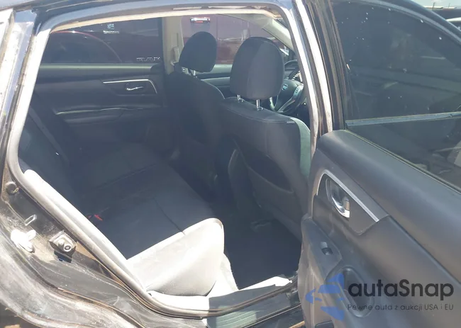 1N4AL3AP1HC292458: 39745677