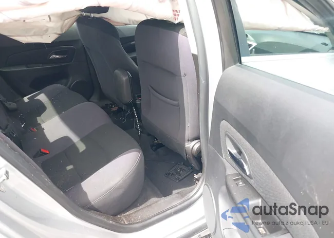 1G1PC5SB8E7117690: 39747960