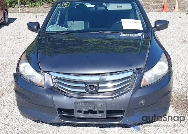 1HGCP2F68BA097088: 39747707