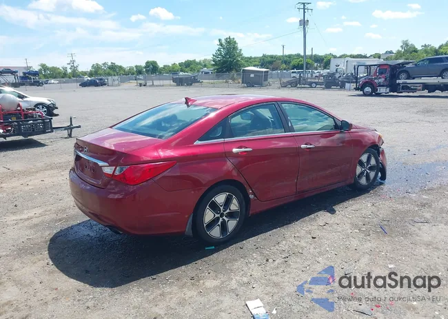 5NPEC4AC3BH103528: 39750124