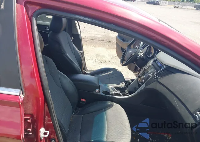 5NPEC4AC3BH103528: 39750124