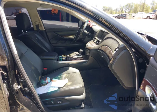 JN1BY1AR3BM370264: 39755120