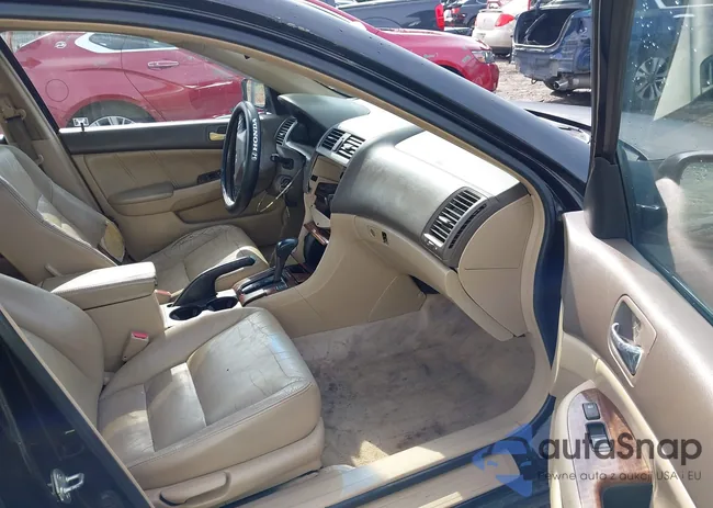 1HGCM56847A138349: 39756441