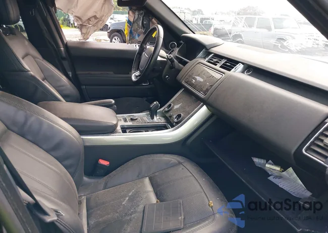 SALWR2RV2KA826199: 39757375