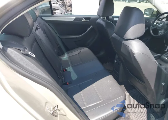 3VWDX7AJ5DM213300: 39757585