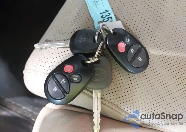 5TDDY5G18ES100048: 39764926