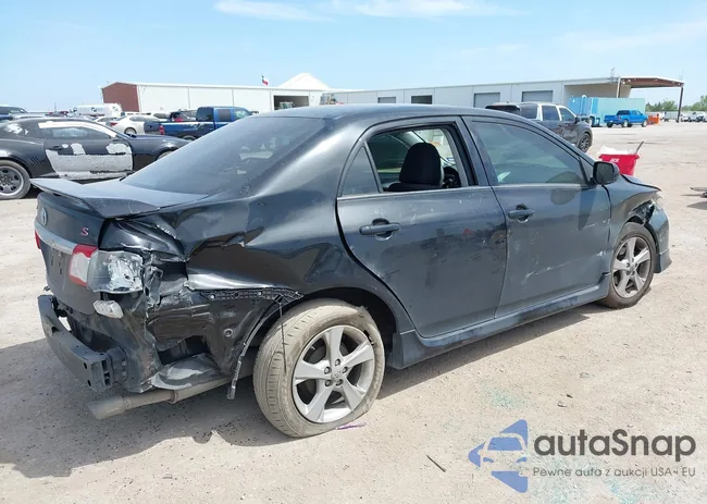 2T1BU4EE8BC748965: 39765543