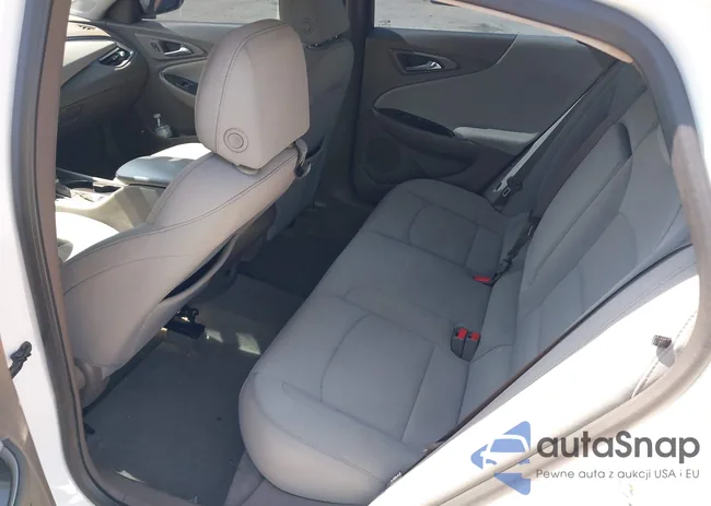 1G1ZB5ST3GF213823: 39771439