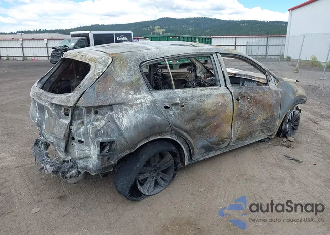 KNDPMCAC7J7345631: 39773114