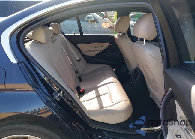 WBA3C3G57FNT52136: 39772375