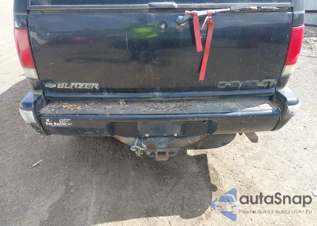 1GNDT13W5T2308389: 39773357