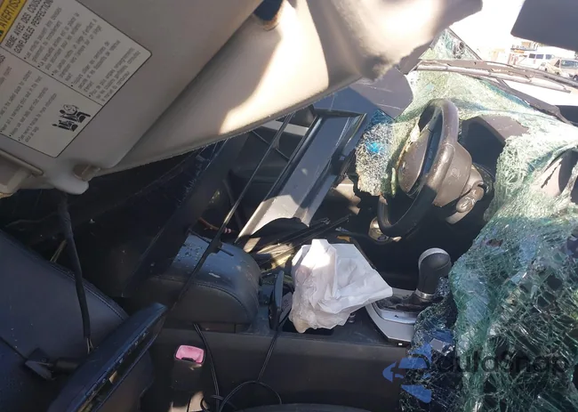 JNKCV61E99M013393: 39776859